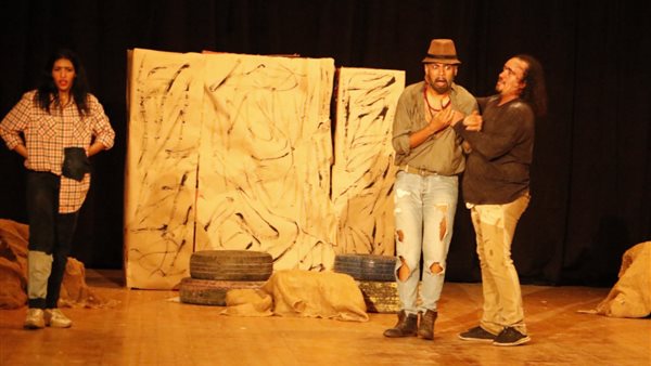 العرض المسرحي دراما