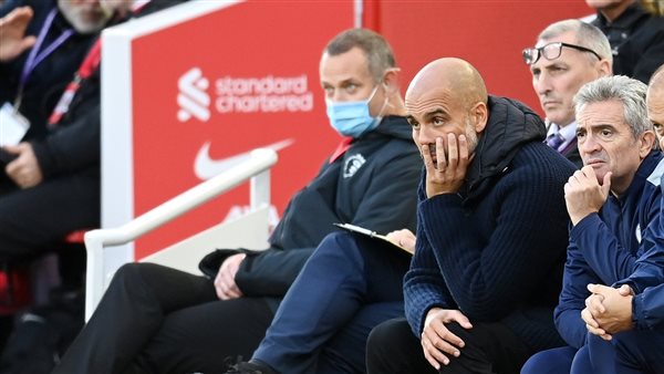 الجهاز الفني لفريق