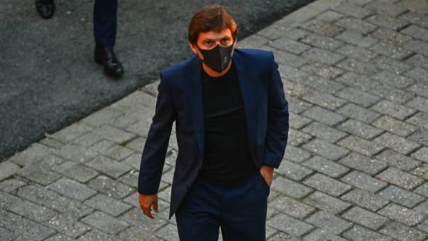 ليوناردو المدير الرياضي