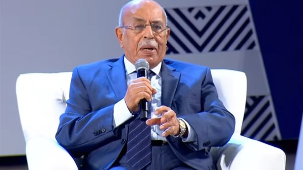 الدكتور مفيد شهاب