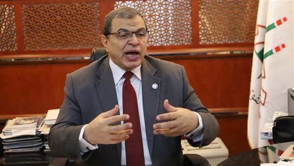 وزير القوى العاملة