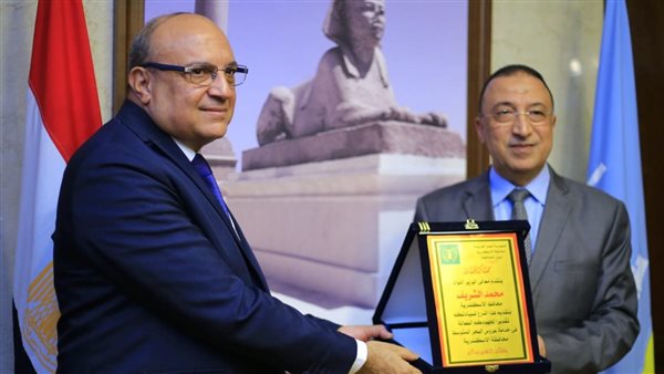 محافظ الإسكندرية