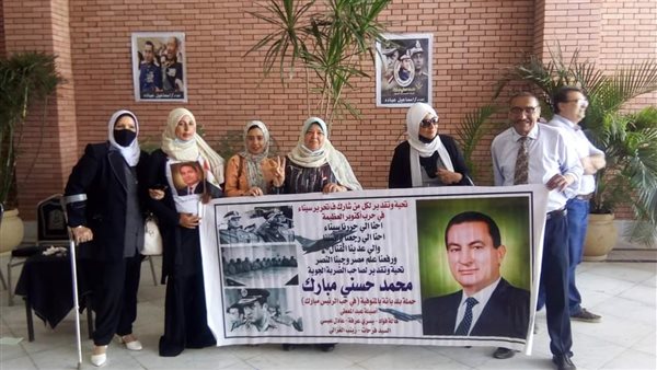 وفد من أهالي المنوفية