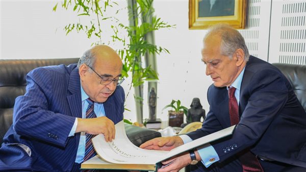 الدكتور مصطفى الفقي