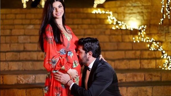 طوني عيسي وزوجته