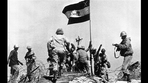 انتصار اكتوبر المجيد