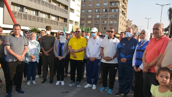 مسيرة شبابية احتفالا