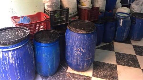 مصنع منظفات دون ترخيص