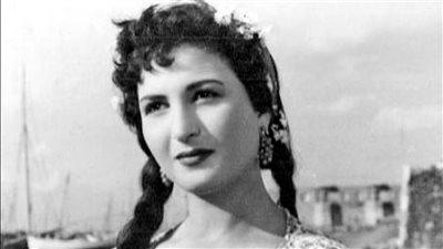 بدأت مسيرتها الفنية بعروض السيرك.. محطات في حياة الفنانة نعيمة عاكف بذكرى ميلادها