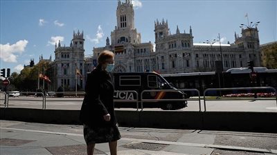 إسبانيا تسجل أدنى حصيلة إصابات يومية بفيروس كورونا منذ 15 شهرا