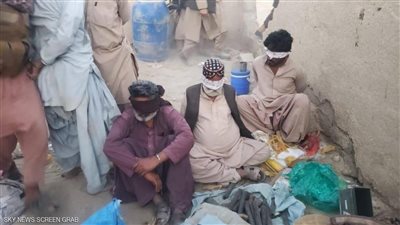  طالبان تعتقل دواعش في ولاية نيمروز جنوب أفغانستان