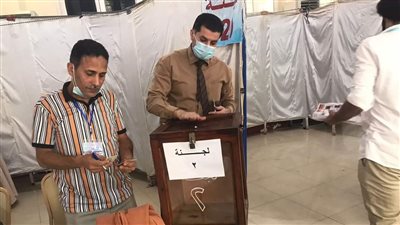 مع انطلاق الماراثون.. خطوات الاقتراع في انتخابات التجديد النصفي للأطباء 