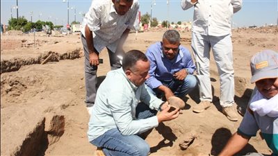 بعد هدمه.. كشف أثري جديد بحفائر قصر توفيق باشا أندراوس في الأقصر