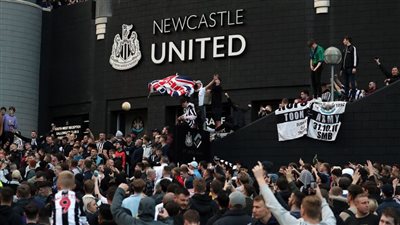 بعد الاستحواذ السعودي على نادي نيوكاسل...غضب داخل أندية البريميرليج