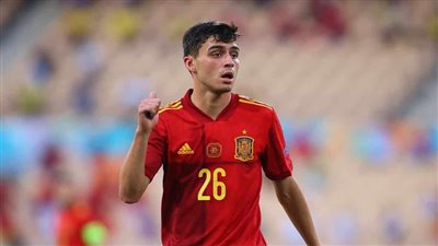 أول تعليق من بيدري بعد إصابته القوية أمام فرانكفورت في الدوري الأوروبي