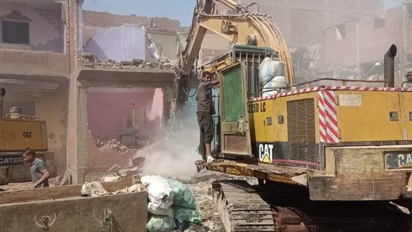 أعمال الإزالة الجارية