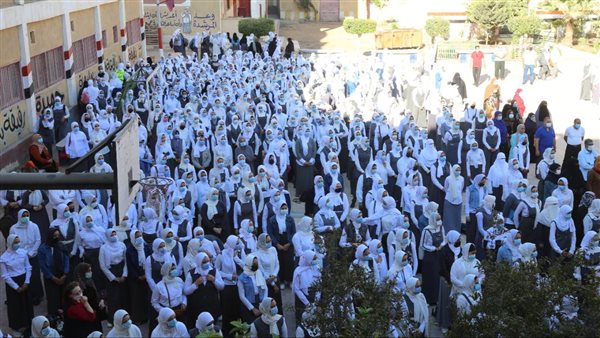 طلاب كفر الشيخ أثناء