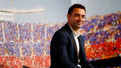 أول تعليق من تشافي بعد توليه تدريب برشلونة 