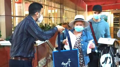 بعد رفع مصر من القائمة الحمراء.. شرم الشيخ تستأنف استقبال الرحلات السياحية البريطانية | صور