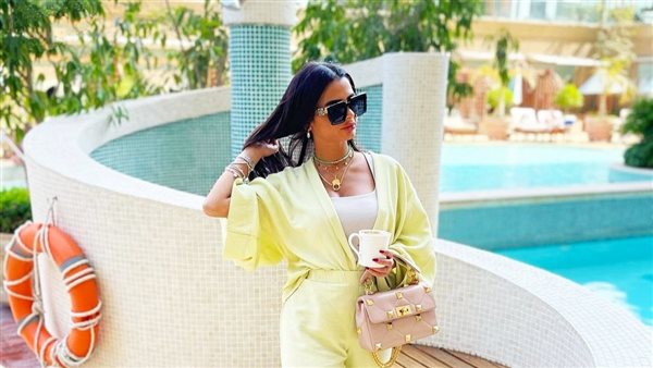 الإعلامية فرح علي