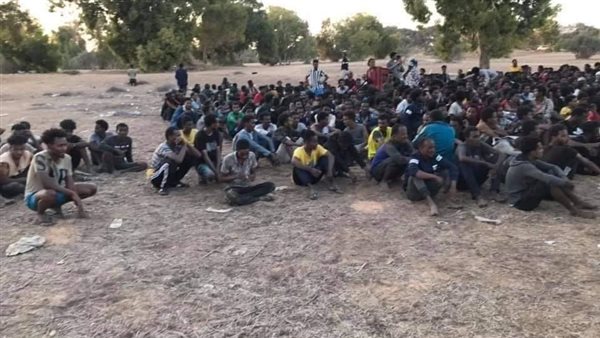 المهاجرين الفارين