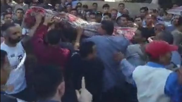 تشييع جثمان طالبتين