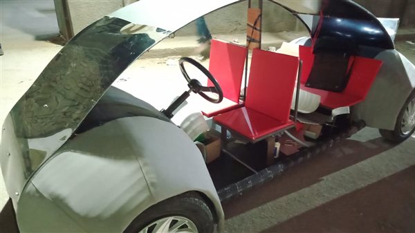  قصة سيارة بالطاقة