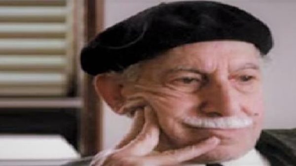 الكاتب المصري توفيق