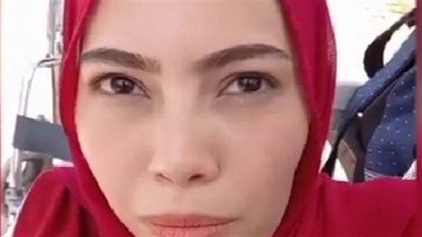 الطالبة رانيا أشرف