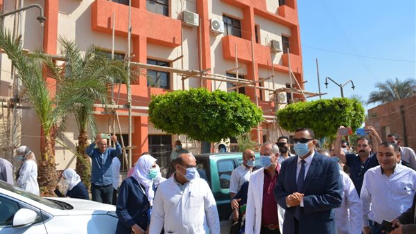 جولة المحافظ 