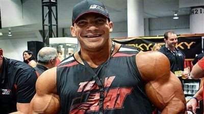 أحد أقارب بيج رامي: إنجازه مش بالصدفة.. وبنسمع والدته بتدعيله كل يوم في الفجر 