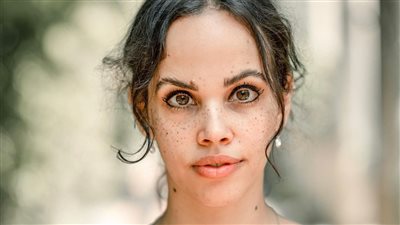 نور عمرو دياب تشارك جمهورها صور حفل خطبتها