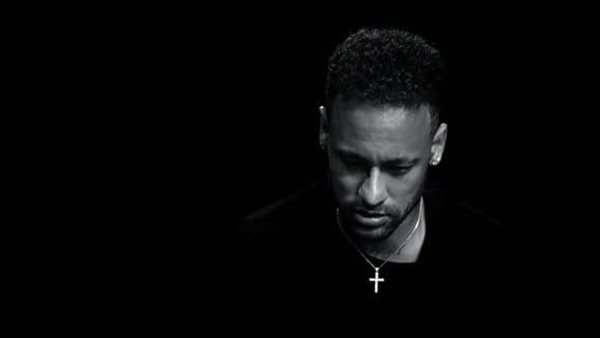 نيمار لاعب باريس