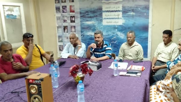 ندوة أكتوبر في عيون