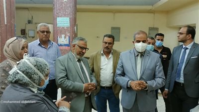 رئيس جامعة الأزهر يتابع تسكين الطالبات بالمدينة الجامعية في مدينة نصر | صور