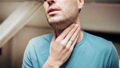 متى تكون آلام الرقبة مؤشرا خطيرا على الصحة؟