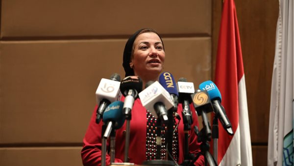 وزيرة البيئة ياسمين