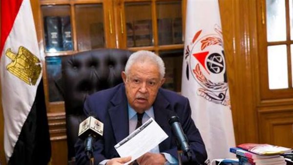 نقيب المحامين