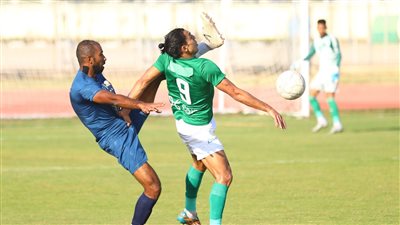 كاف يعلن طاقم تحكيم مباراة الذهاب بين المصري وسلطات الموارد الأوغندي