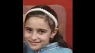 التحريات بواقعة وفاه طفلة بنها: عمها قتلها صعقًا بالكهرباء وأدعى سقوطها من الطابق الخامس لإخفاء جريمته