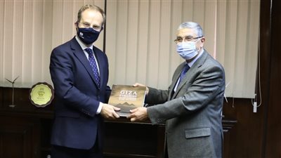 وزير الكهرباء يستقبل السفير البريطاني الجديد لبحث سبل دعم وتعزيز التعاون