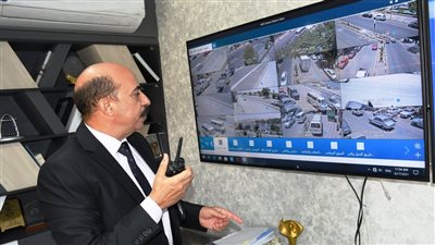 محافظ أسوان يكلف التدخل السريع بتقديم الرعاية لأسرة بلا مأوى