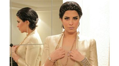 برَّأت القرآن من ظلم المرأة ولديها صديقات مثليات.. تصريحات جريئة لـ شمس الكويتية