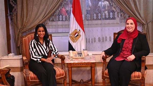 نيفين القباج ونجلاء