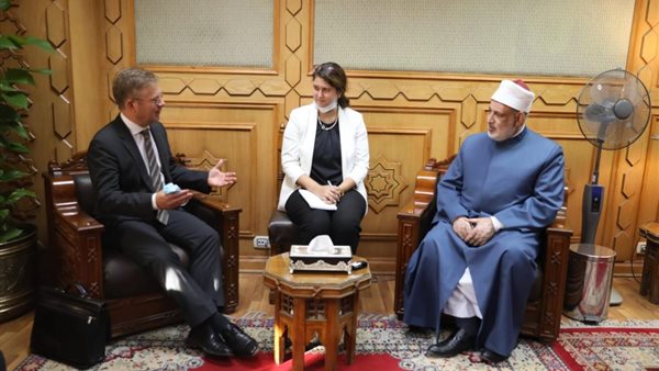 الدكتور محمد الضويني