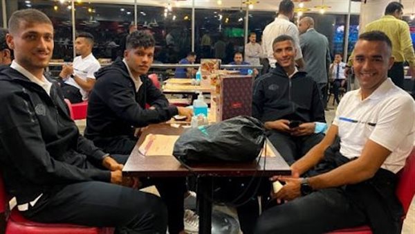 جانب من بعثة فريق