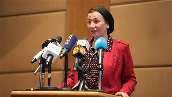  الدكتورة ياسمين