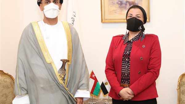 وزيرة البيئة تستقبل