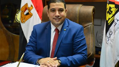 رئيس تعليم الكبار يكشف تفاصيل تدشين أول موقع إلكتروني للقضاء على الأمية | خاص