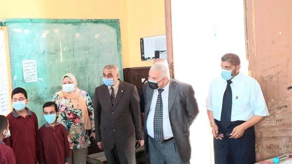 جولة مدير تعليم الإسكندرية